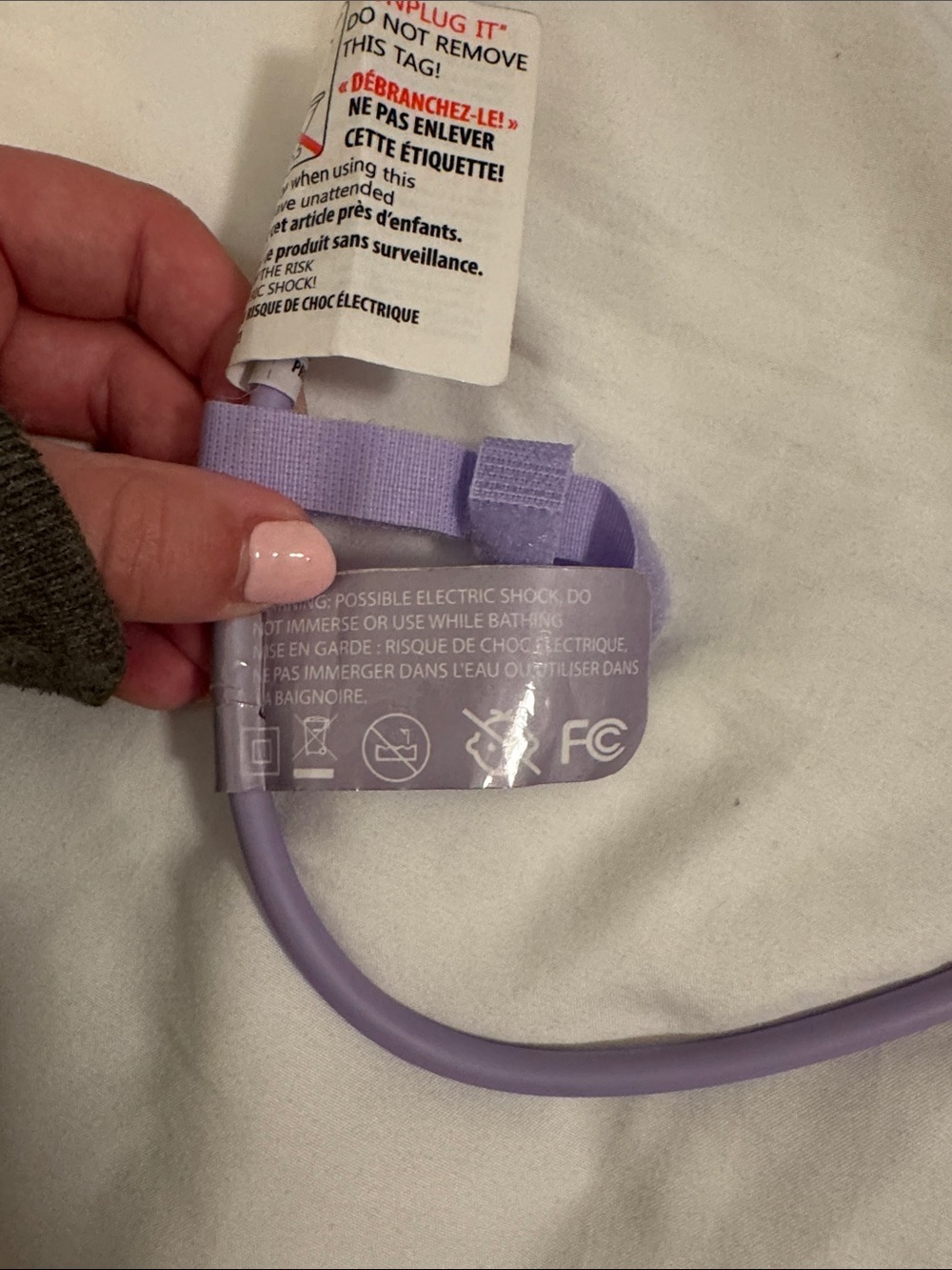 MONAT Purple Styling Tool - Straight and Curl Iron with Cool Lock and Heat Glove - Picture 7 of 11